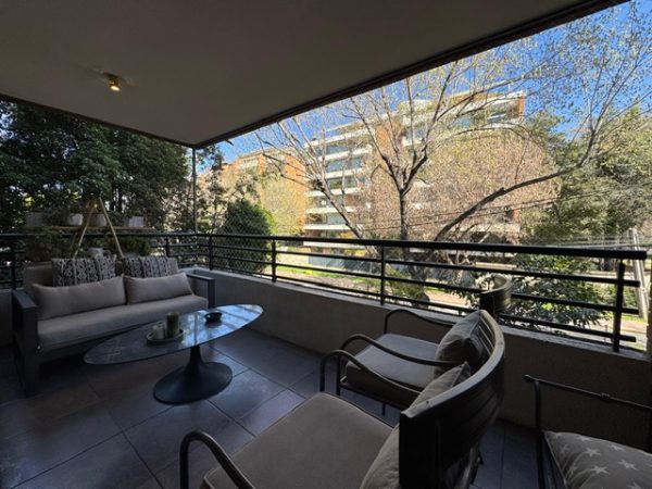 Venta Espectacular Duplex Espoz / Eduardo Marquina/ Vitacura