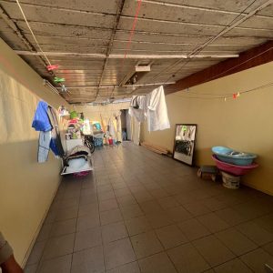 SE VENDE HERMOSA CASA MUY AMPLIA full