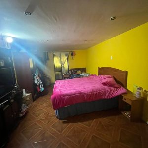 SE VENDE HERMOSA CASA MUY AMPLIA full